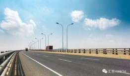 美国高速公路爆料视频,揭秘美国爆料视频背后的真实故事